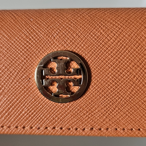 Tory Burch Eyeglass Case - Picture 6 of 7